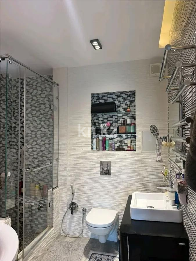Продажа 2-комнатной квартиры, 82 м² в Алматы - фото 4