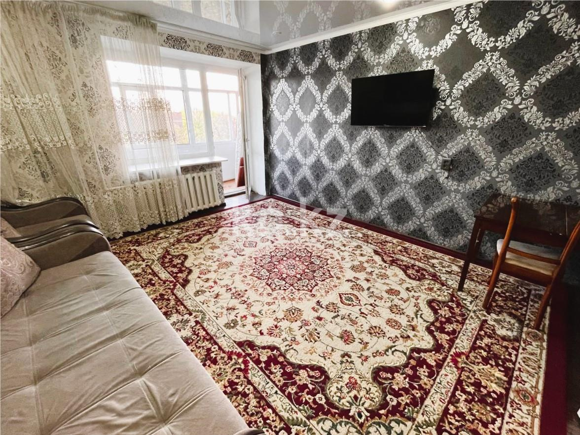 Продажа 4-комнатной квартиры, 75 м², пр. Республики, дом  18 в Караганде - фото 3