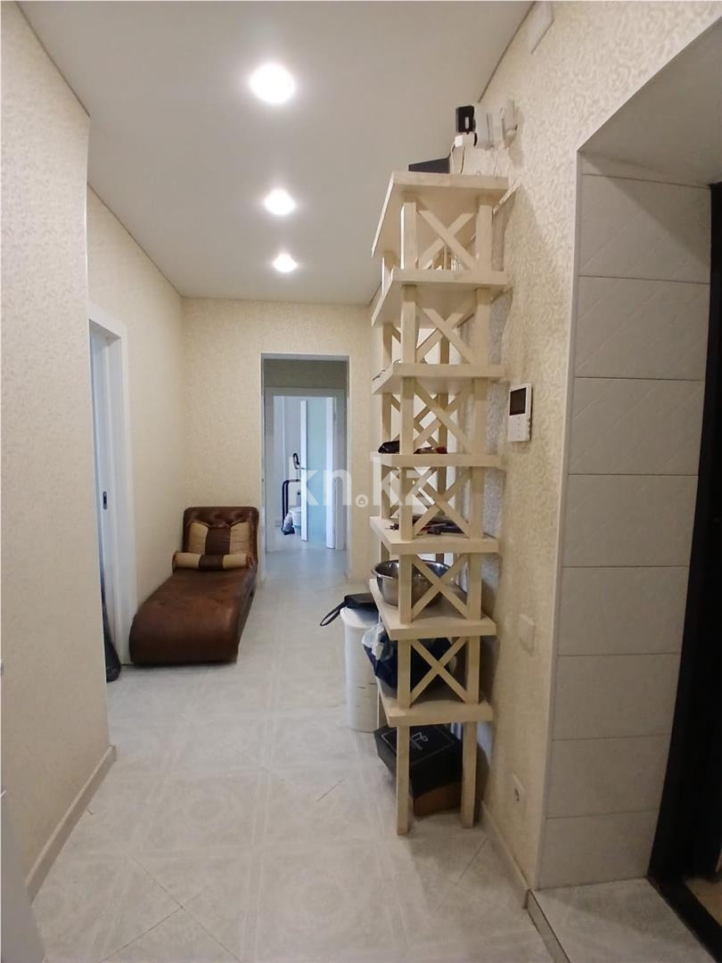 Продажа 4-комнатной квартиры, 90 м² в Караганде - фото 8