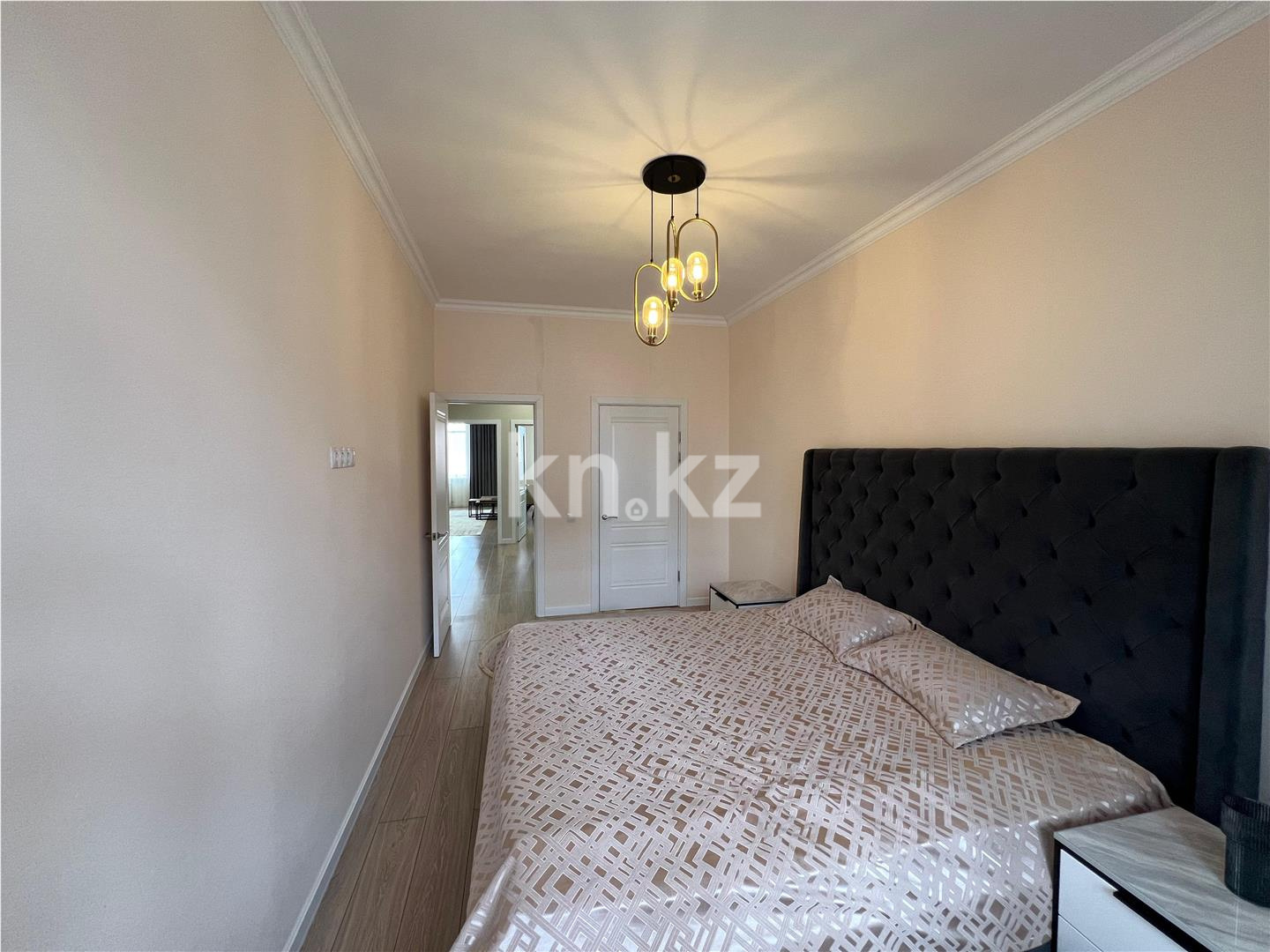 Продажа 3-комнатной квартиры, 94 м², мкр-н Гульдер-1 в Караганде - фото 4