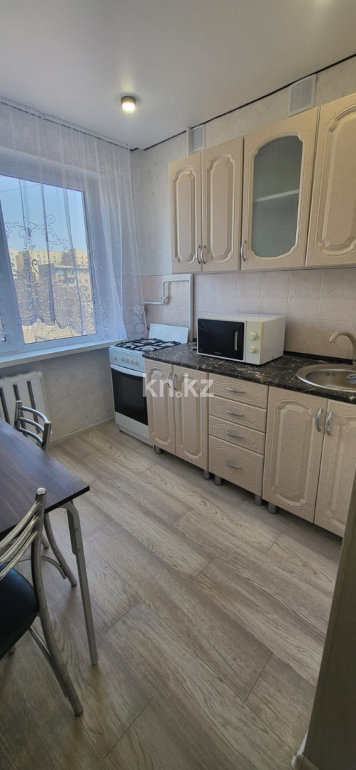 Аренда 1-комнатной квартиры посуточно, 36 м², ул. Университетская, дом  25 в Караганде - фото 4