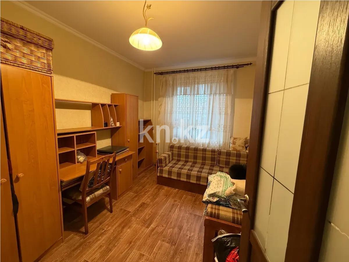 Продажа 3-комнатной квартиры, 66 м², ул. Таттимбета, дом  20 в Караганде - фото 3