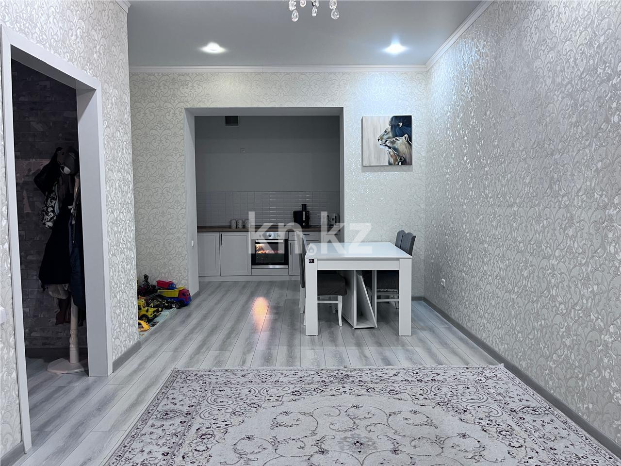 Продажа 2-комнатной квартиры, 57 м², ул. Ашимова в Караганде - фото 5