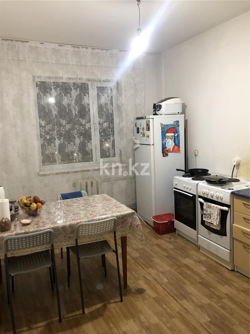 Продажа 2-комнатной квартиры, 60 м², ул. Сарыарка, дом  31 в Караганде - фото 5