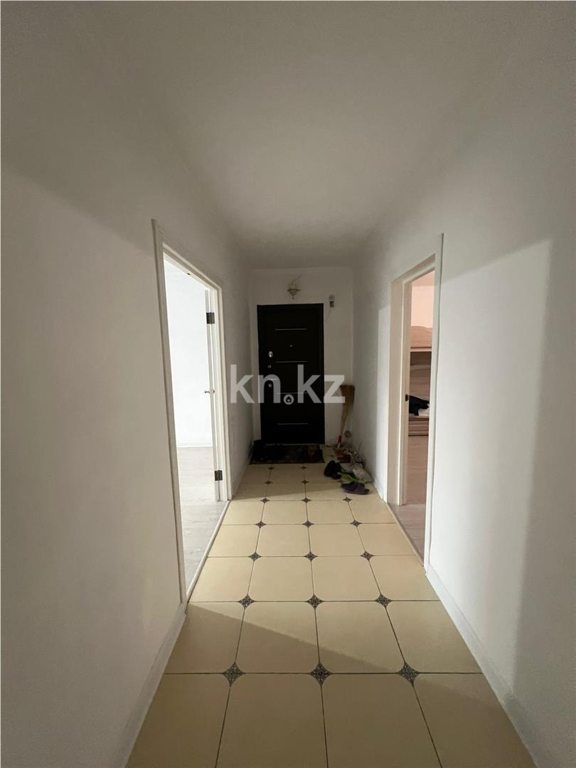 Продажа 3-комнатной квартиры, 72 м², мкр-н Степной-2 в Караганде - фото 11