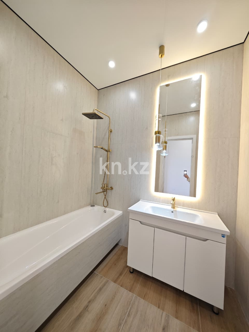 Продажа 3-комнатной квартиры, 85 м² в Караганде - фото 19