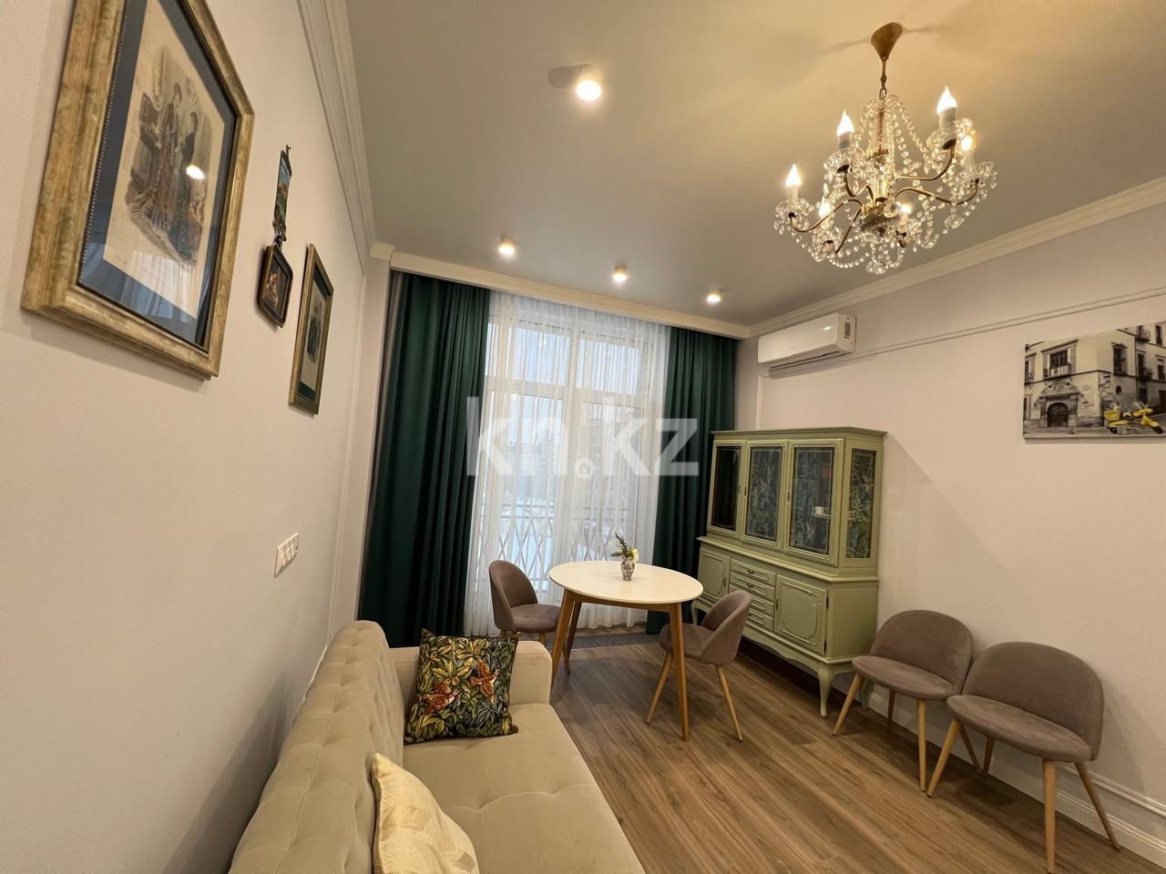 Аренда 2-комнатной квартиры, 65 м², ул. Тыныбаева, дом  6 - ул. Калдаякова в Астане