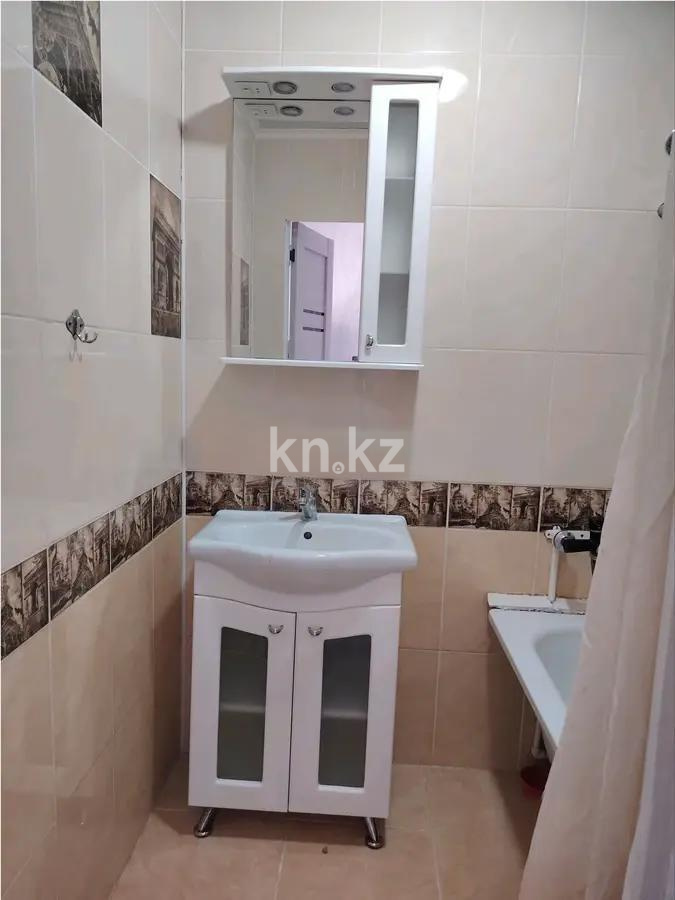 Продажа 3-комнатной квартиры, 65 м² в Караганде - фото 3