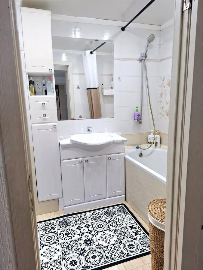 Продажа 4-комнатной квартиры, 79 м² в Караганде - фото 6