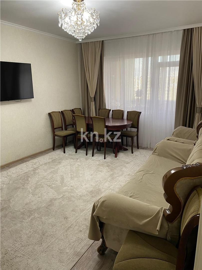 Продажа 3-комнатной квартиры, 80 м², ул. Сарыарка в Караганде