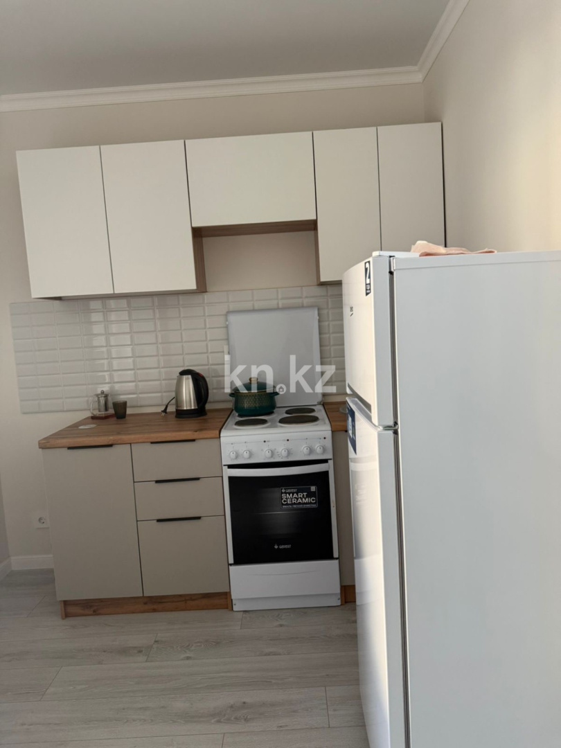 Аренда 1-комнатной квартиры, 34 м² в Астане