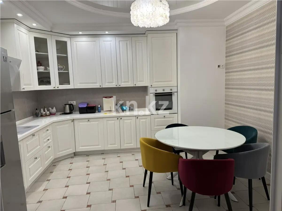 Продажа 3-комнатной квартиры, 130.6 м² в Алматы - фото 4