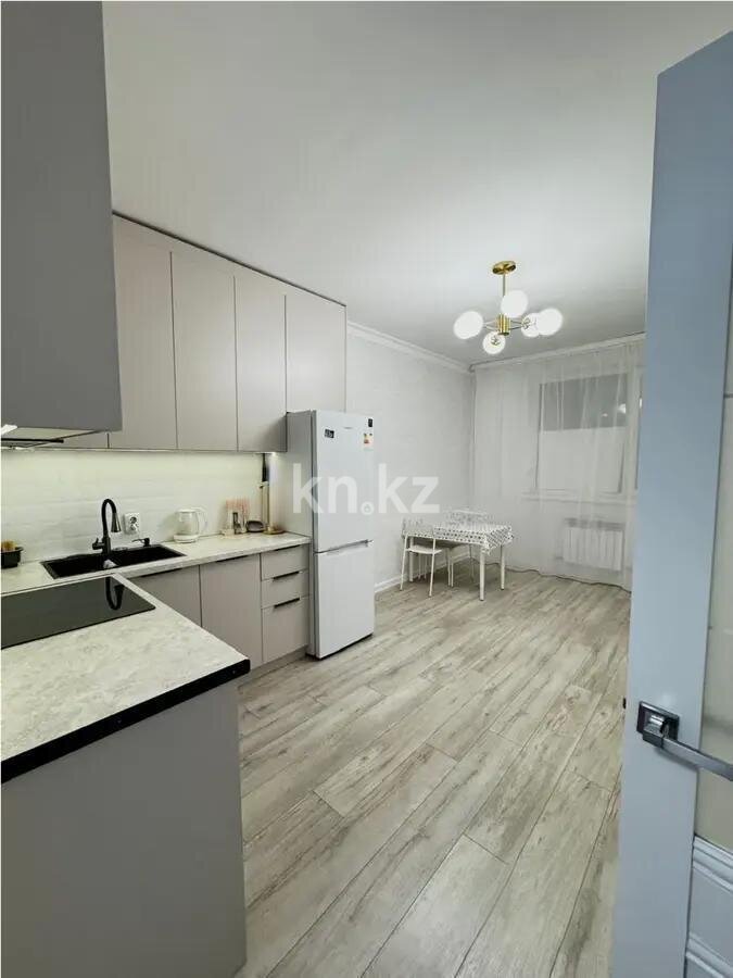 Продажа 1-комнатной квартиры, 38 м² в Астане - фото 2