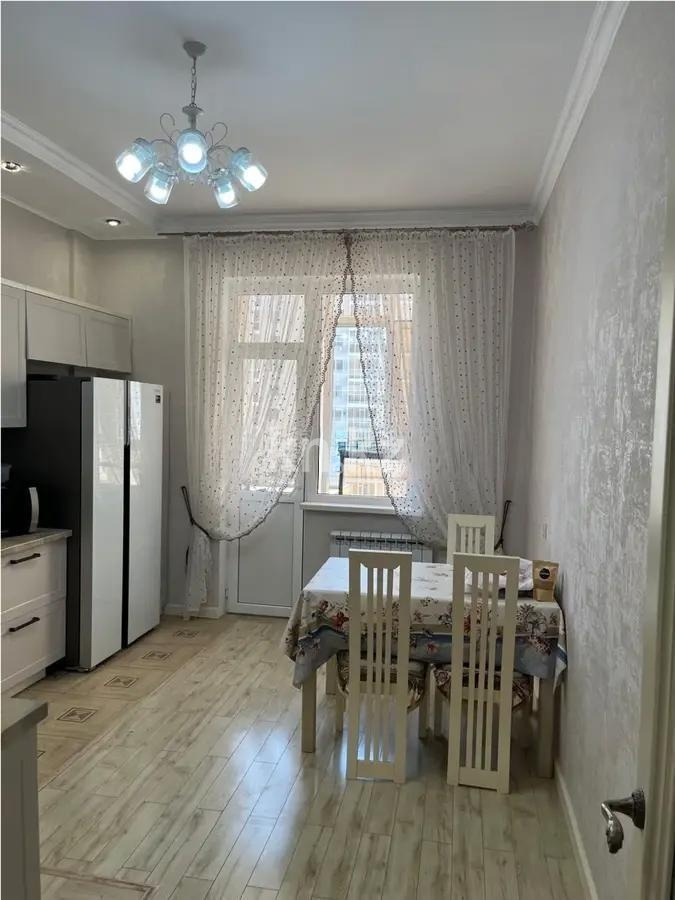 Продажа 3-комнатной квартиры, 100.3 м² в Астане - фото 4