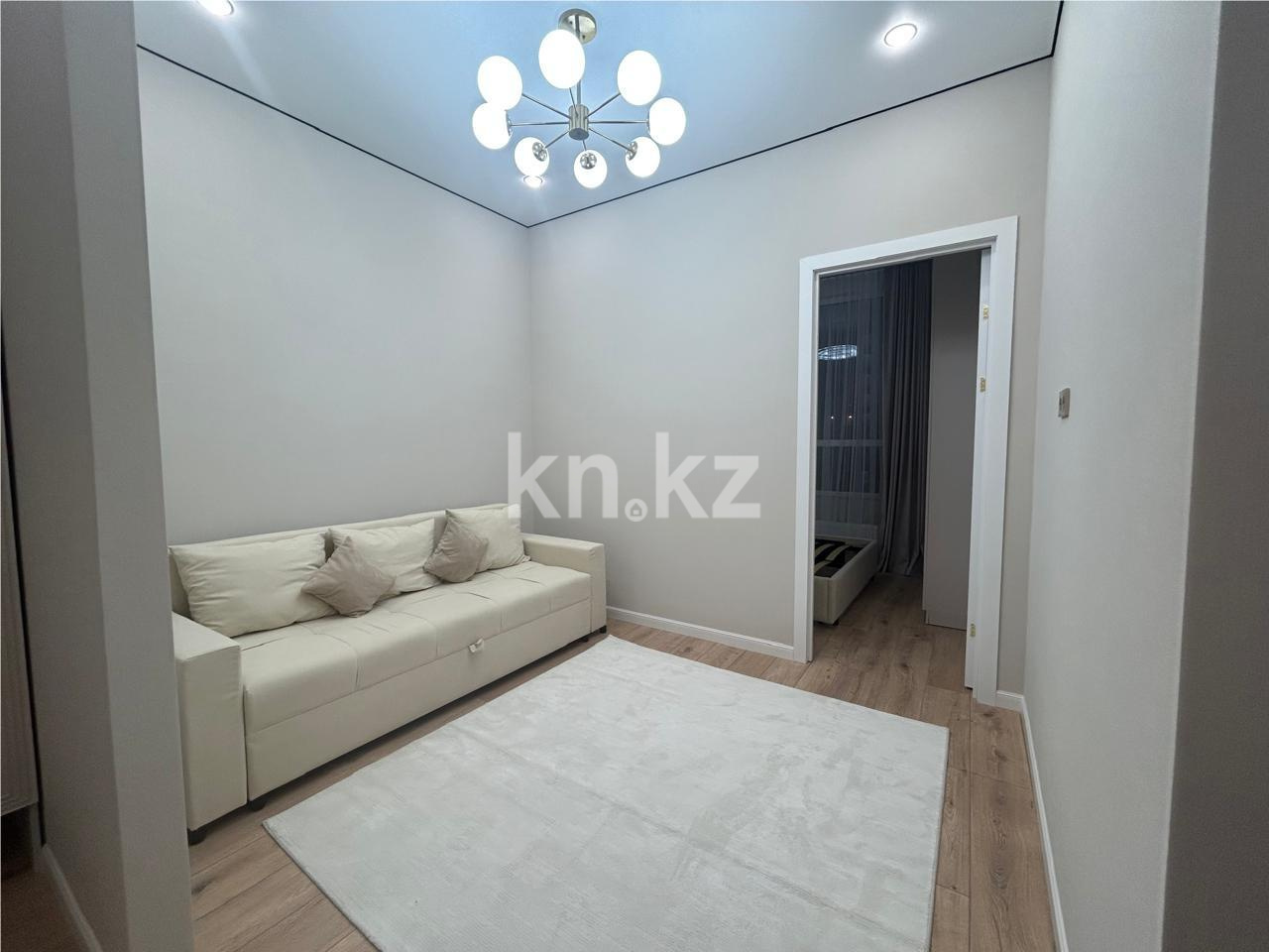 Продажа 2-комнатной квартиры, 40.5 м², ул. Е-36 в Астане