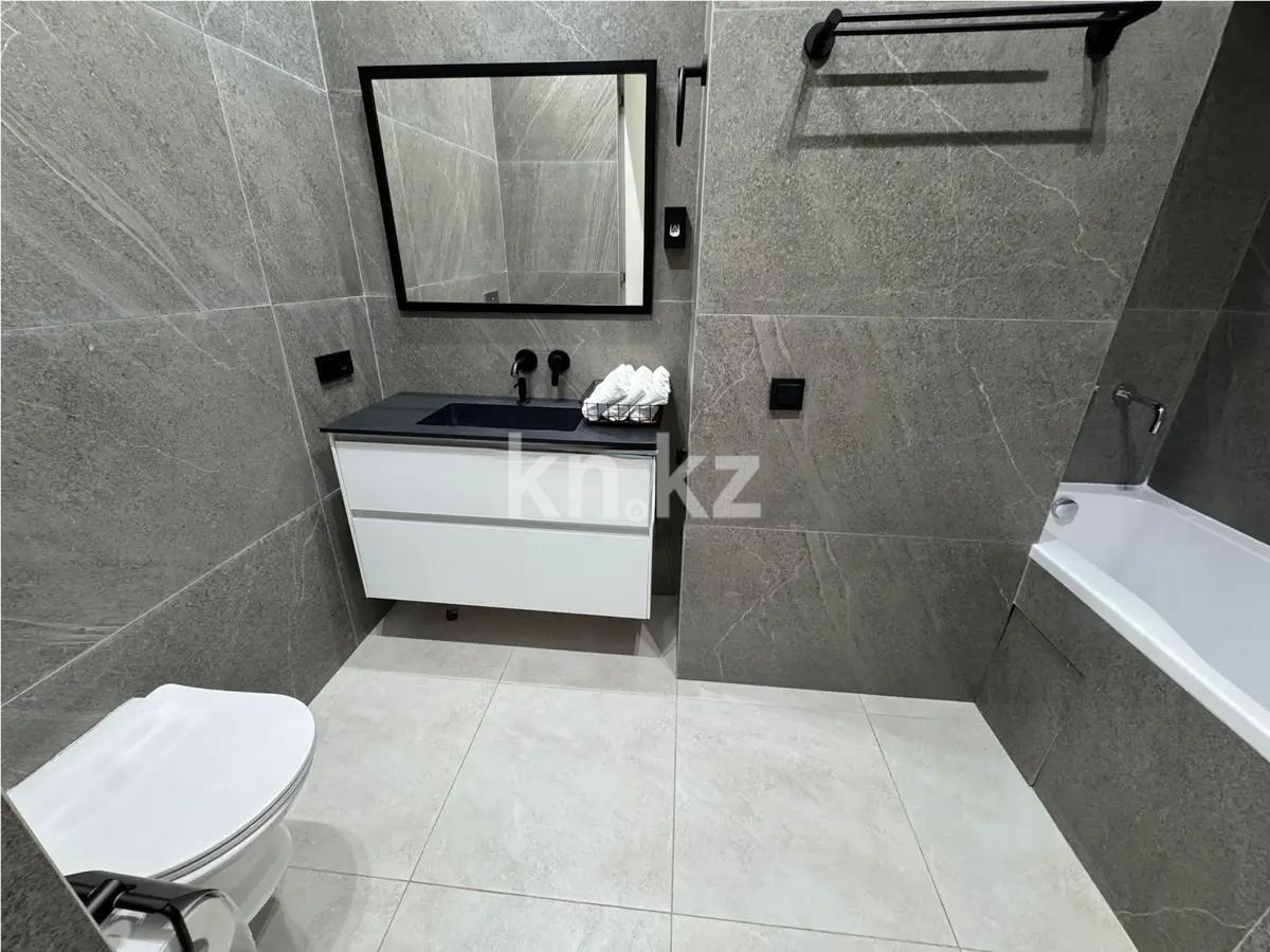 Продажа 4-комнатной квартиры, 120 м², ул. Акмешит, дом  13/3 в Астане - фото 10