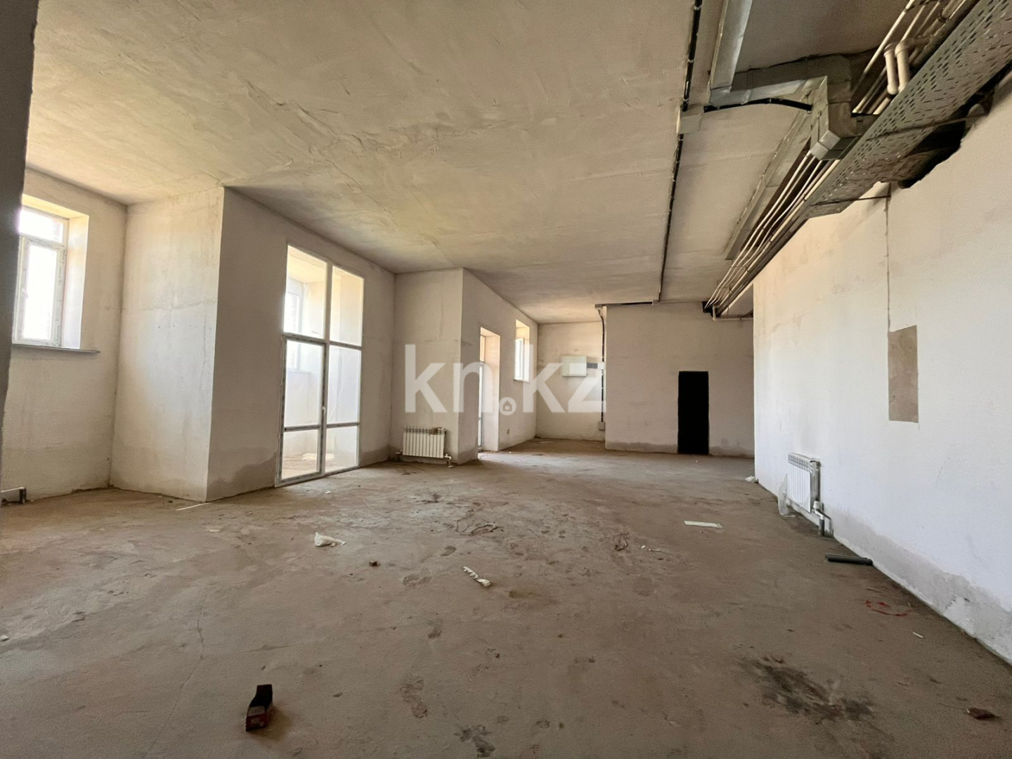 Продажа , 307.1 м², пр. Шахтеров, дом  3/2 в Караганде - фото 2