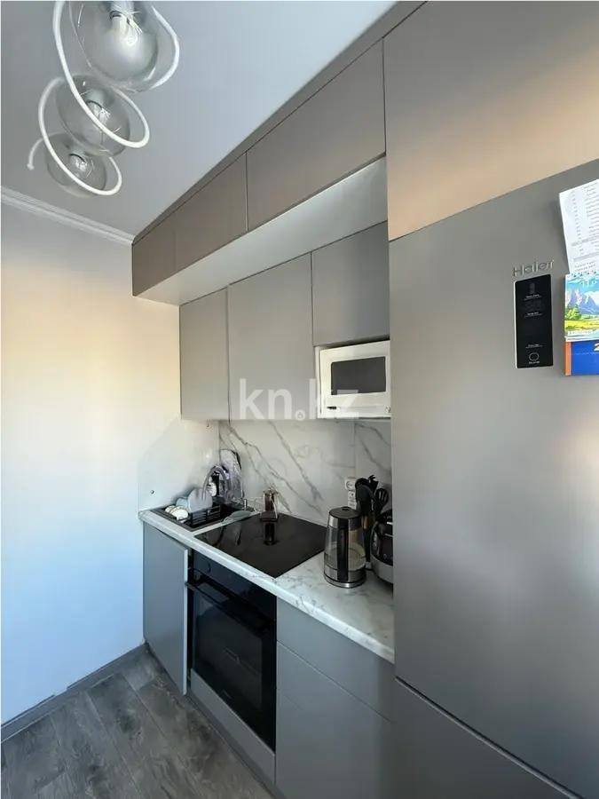 Продажа 2-комнатной квартиры, 46 м², ул. Муканова, дом  6/3 в Караганде - фото 3