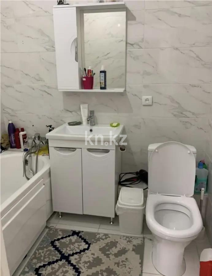 Продажа 1-комнатной квартиры, 40.2 м² в Алматы - фото 3