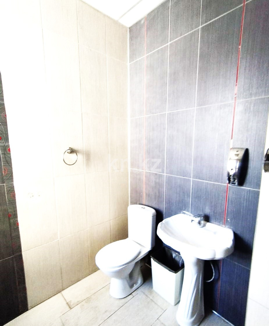 Продажа , 495 м², мкр-н 21, дом  4/1 в Караганде - фото 15