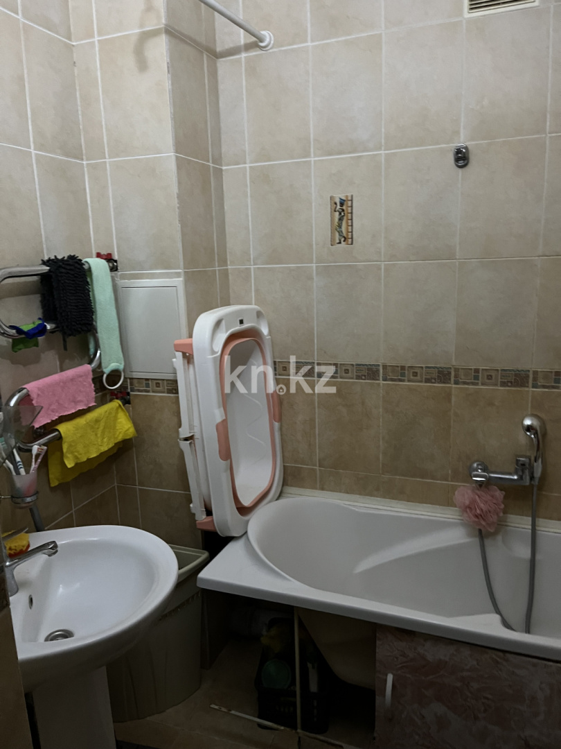 Продажа 3-комнатной квартиры, 85.8 м² в Астане - фото 9