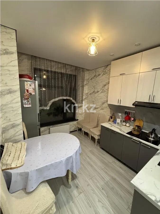 Продажа 3-комнатной квартиры, 56.4 м² в Алматы - фото 4