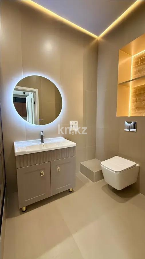 Продажа 2-комнатной квартиры, 50.2 м² в Алматы - фото 4