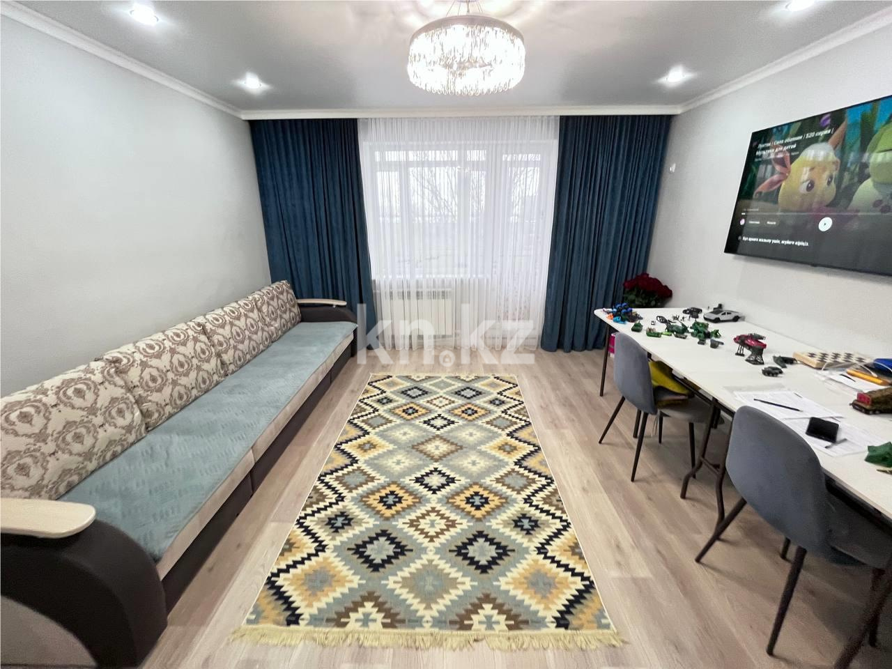 Продажа 4-комнатной квартиры, 77 м² в Караганде