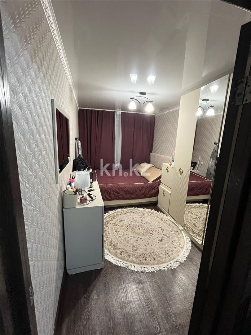 Продажа 3-комнатной квартиры, 62 м², мкр-н 15 в Караганде - фото 9