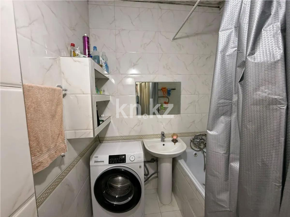 Продажа 2-комнатной квартиры, 56 м², мкр-н Аксай-5, дом  12 в Алматы - фото 5