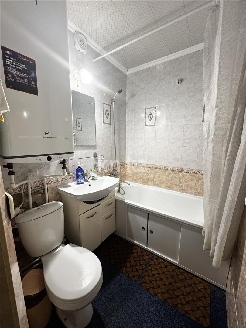 Продажа 3-комнатной квартиры, 55 м² в Караганде - фото 10