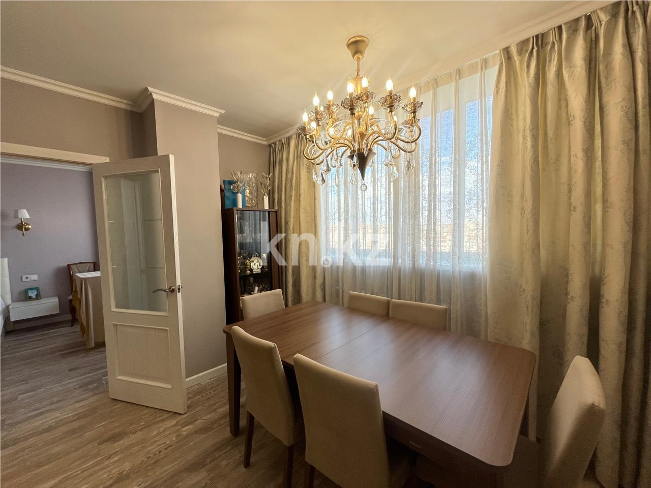 Продажа 2-комнатной квартиры, 69 м², пр. Шахтеров, дом  60 в Караганде - фото 5