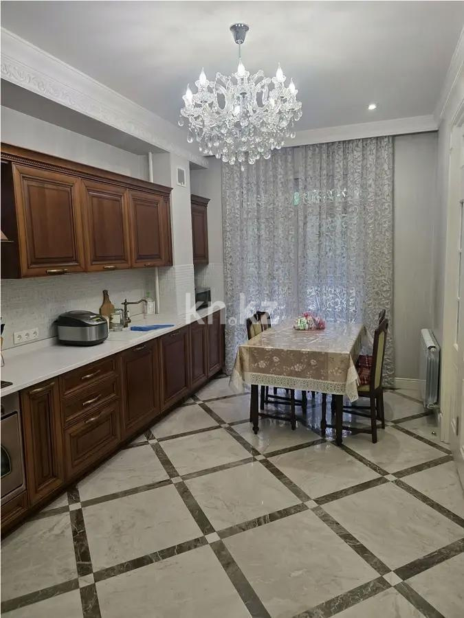 Продажа 2-комнатной квартиры, 86.5 м², ул. Кашгарская, дом  69/102 в Алматы - фото 3