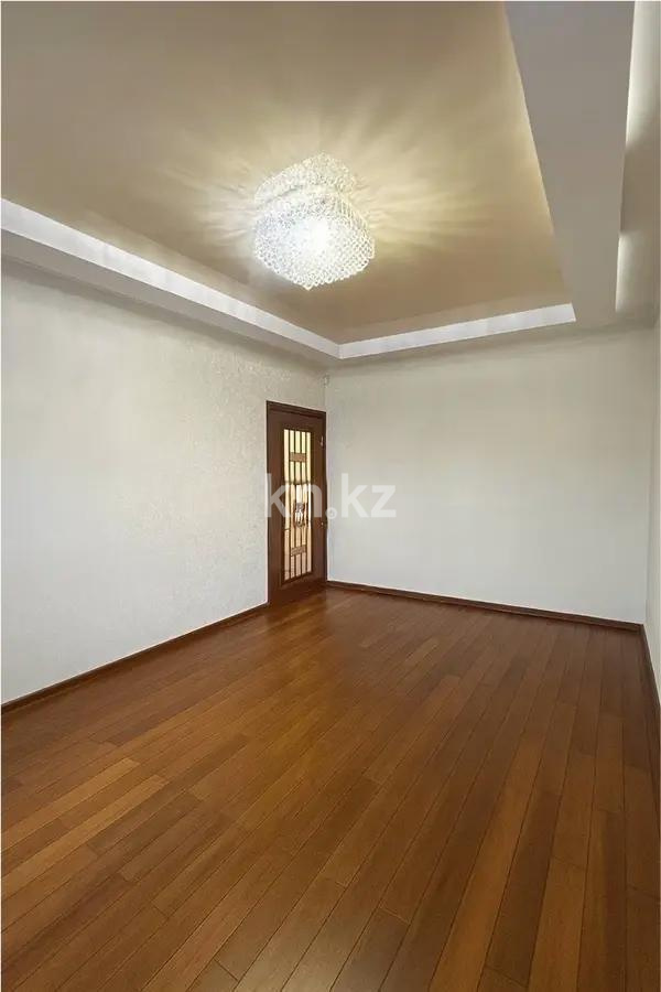 Продажа 4-комнатной квартиры, 97 м², мкр-н Жетысу-2, дом  7 в Алматы