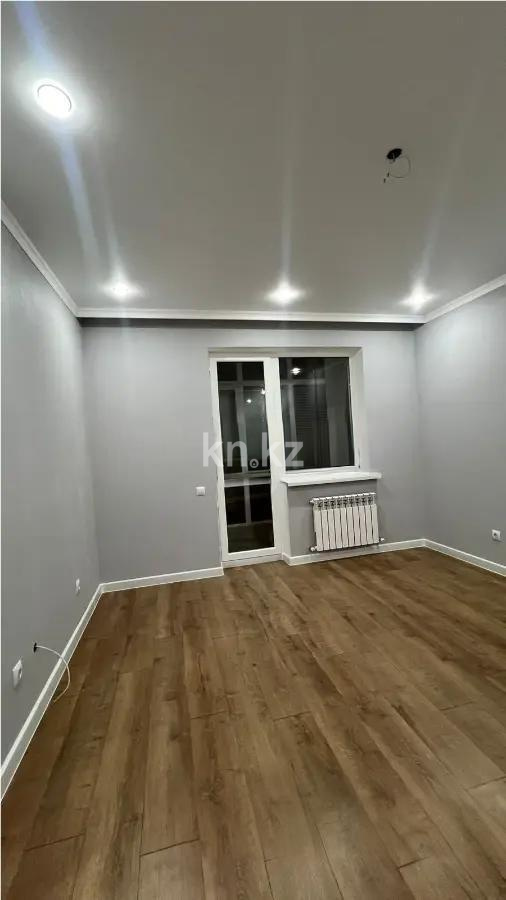 Продажа 1-комнатной квартиры, 37 м², пр. Тауелсыздык, дом  25 в Астане