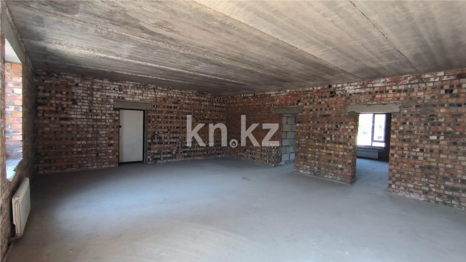 Продажа 3-комнатной квартиры, 96 м² в Караганде - фото 4