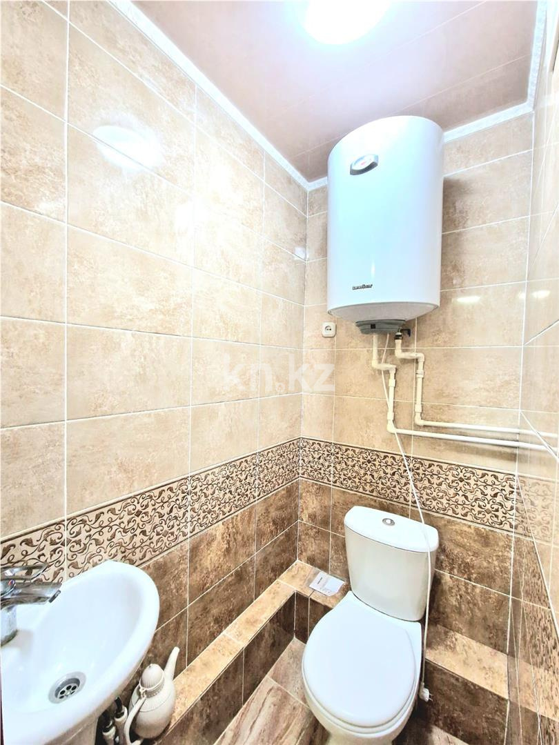 Продажа 2-комнатной квартиры, 44 м², мкр-н 18 в Караганде - фото 13