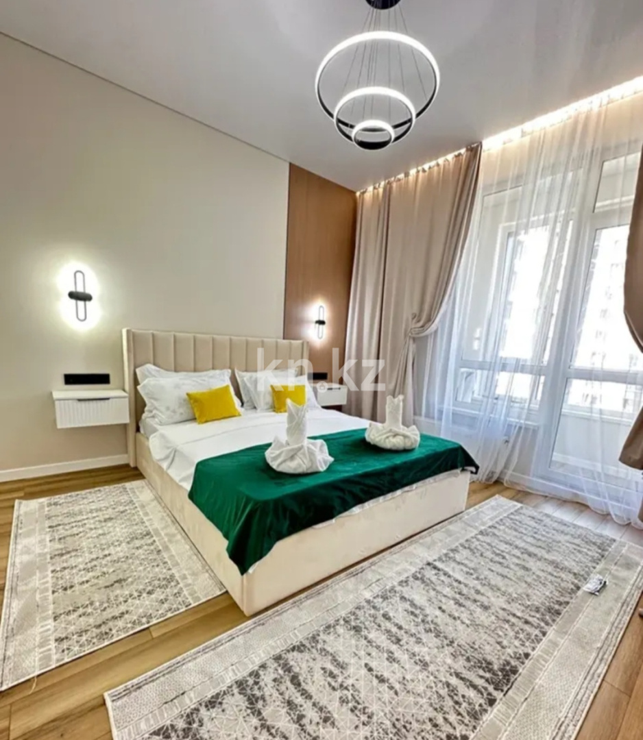 Аренда 2-комнатной квартиры посуточно, 78 м², ул. Кунаева, дом  14/1 в Астане