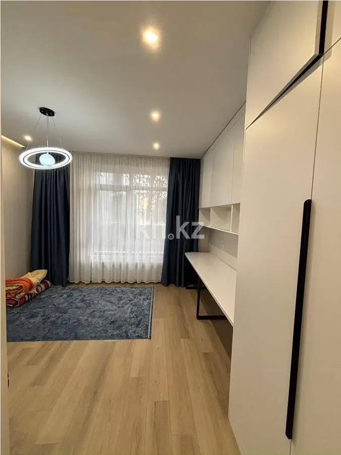 Продажа 4-комнатной квартиры, 131 м² в Астане