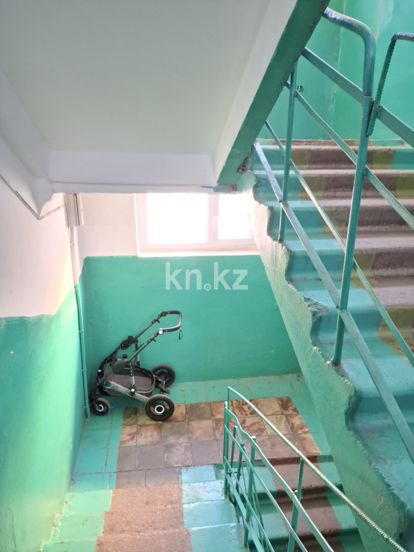 Продажа 3-комнатной квартиры, 62.5 м², 18-й мкр., дом  9 в Караганде - фото 14