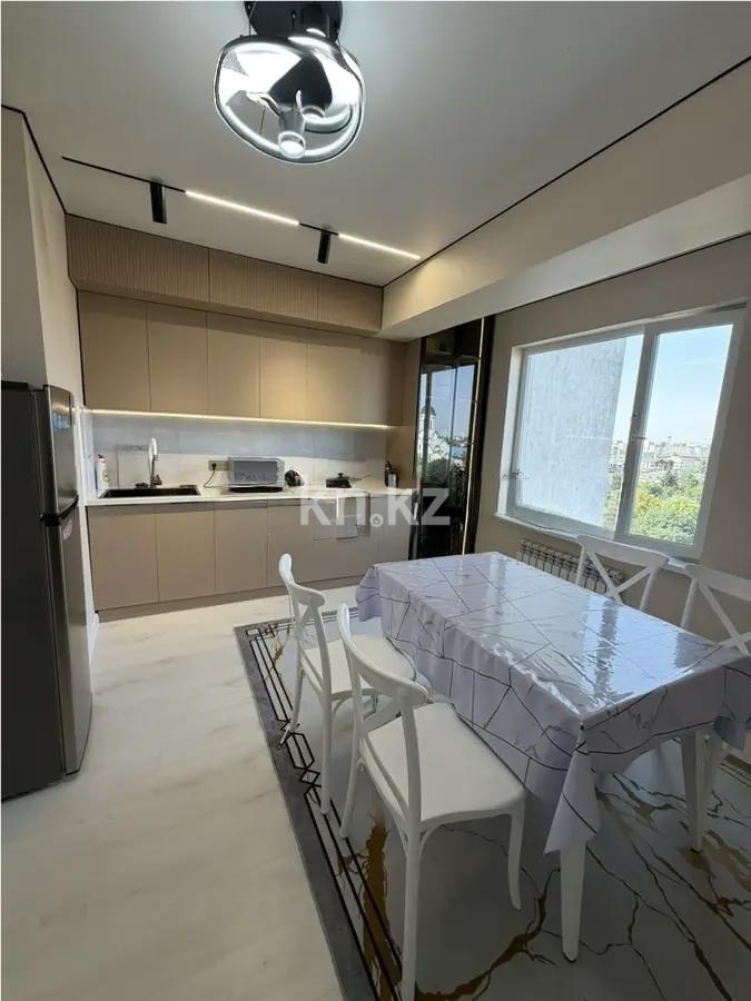 Продажа 2-комнатной квартиры, 65.5 м² в Алматы - фото 3
