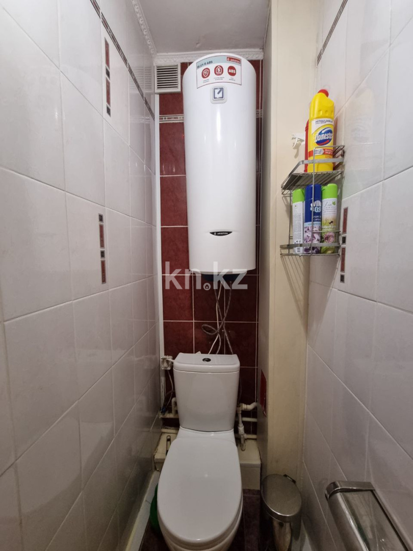 Продажа 3-комнатной квартиры, 64 м², мкр-н Гульдер-1, дом  4 в Караганде - фото 18