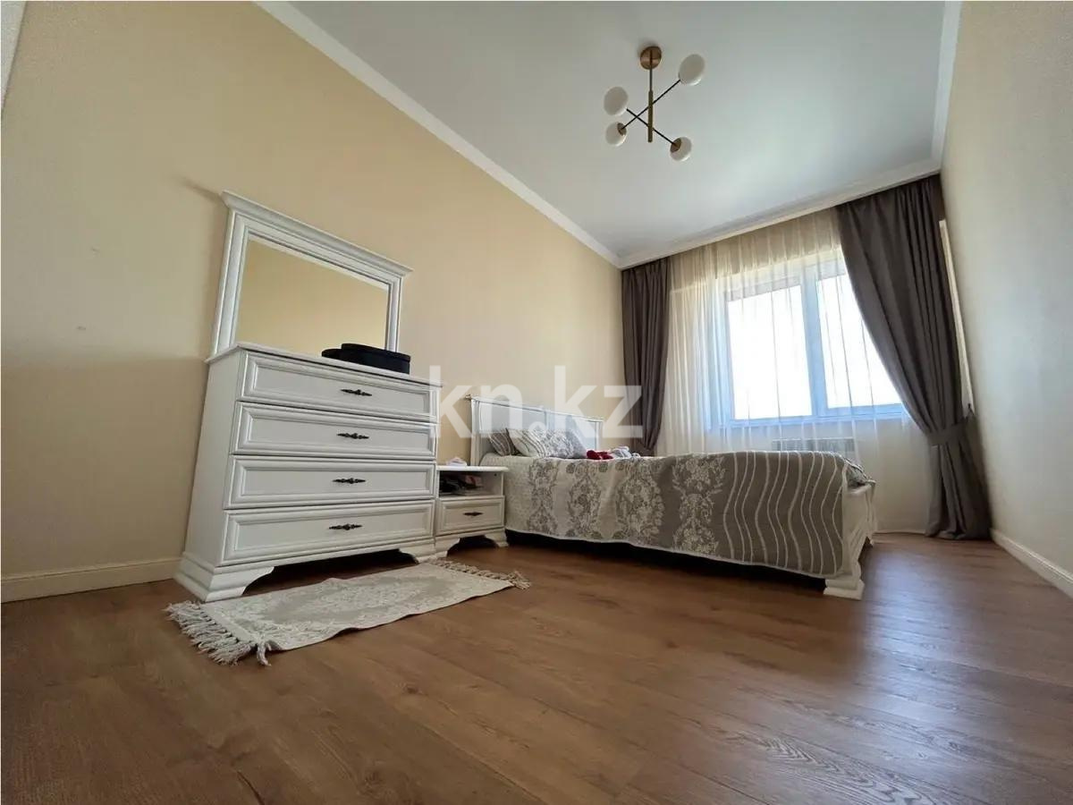 Продажа 4-комнатной квартиры, 92 м², ул. Торайгырова, дом  21/1 в Алматы - фото 3