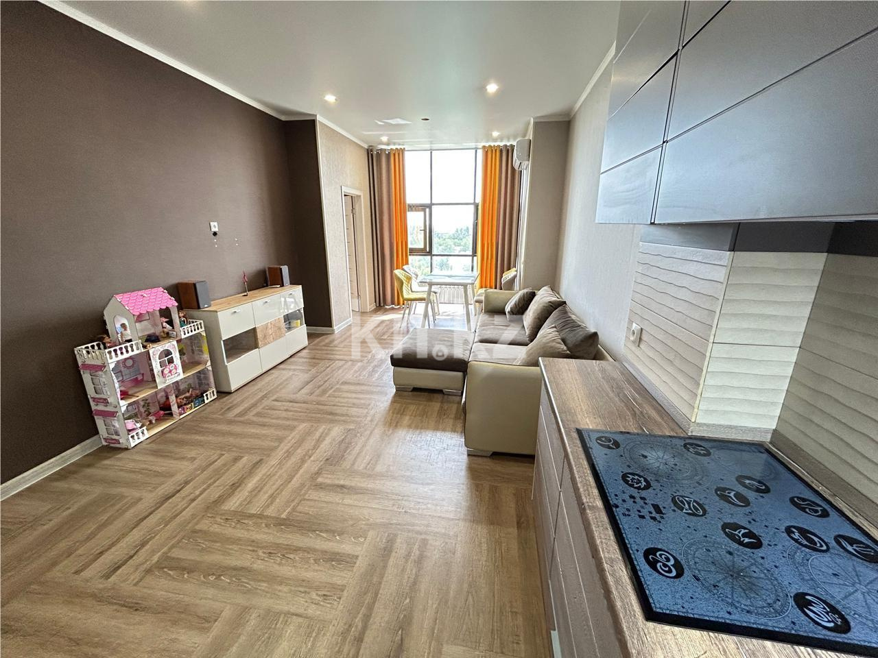 Продажа 2-комнатной квартиры, 65 м², ул. Алиханова, дом  37/4 в Караганде - фото 12