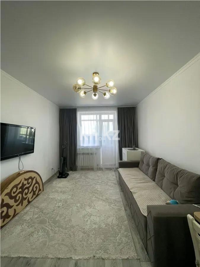 Продажа 2-комнатной квартиры, 60 м², ул. Сауран, дом  3/1 в Астане