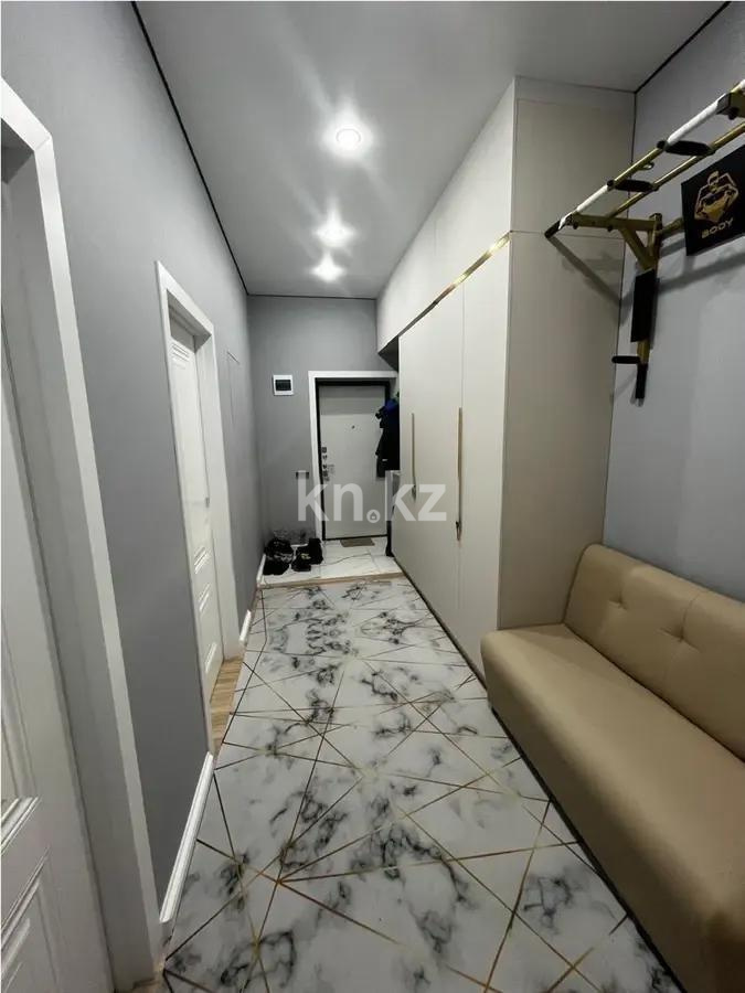 Продажа 2-комнатной квартиры, 70 м², ул. Университетская, дом  19/2 в Караганде - фото 5