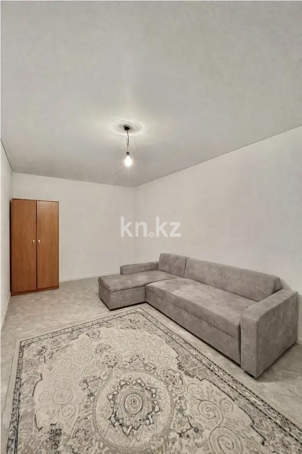 Продажа 1-комнатной квартиры, 38 м² в Астане