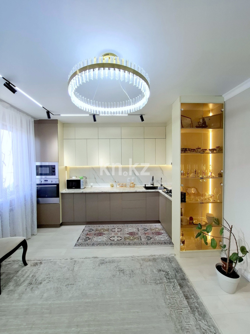 Продажа 5-комнатной квартиры, 160 м² в Алматы