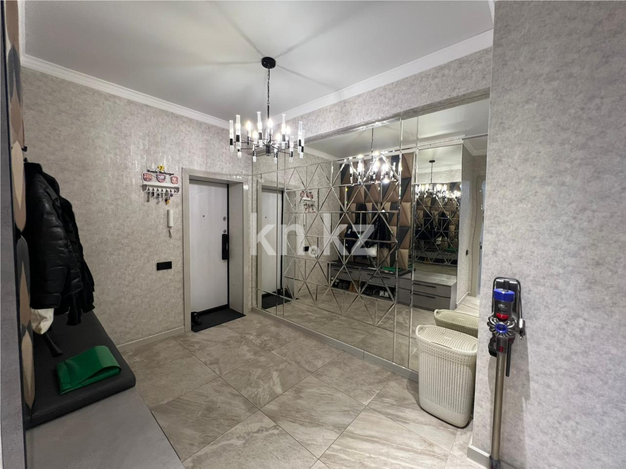 Продажа 3-комнатной квартиры, 131 м² в Караганде - фото 17