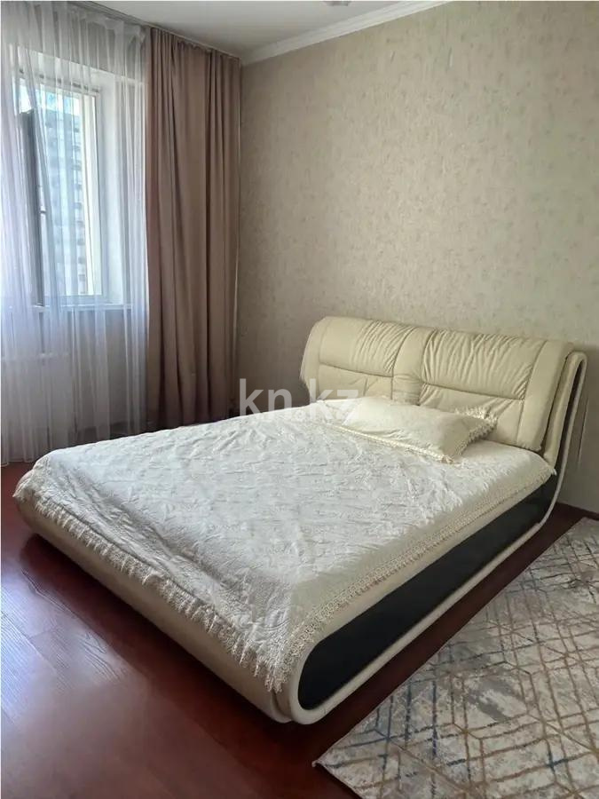 Продажа 1-комнатной квартиры, 45 м², пр. Мангилик Ел, дом  19/2 в Астане